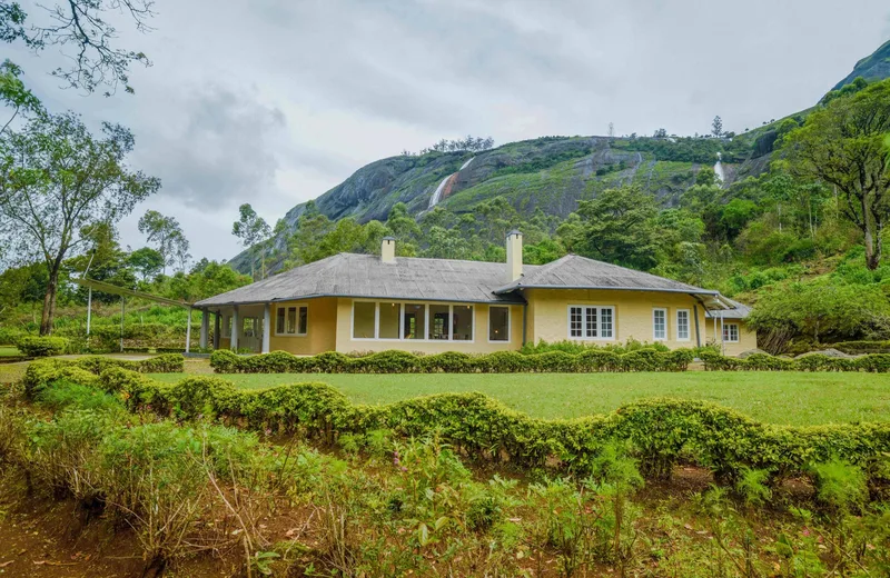 Kadalaar Bungalow